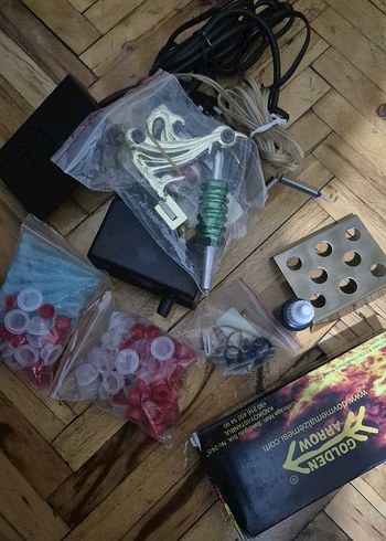 Tam set Dövme Makinesi ve tüm Aksesuarları - Görsel 5