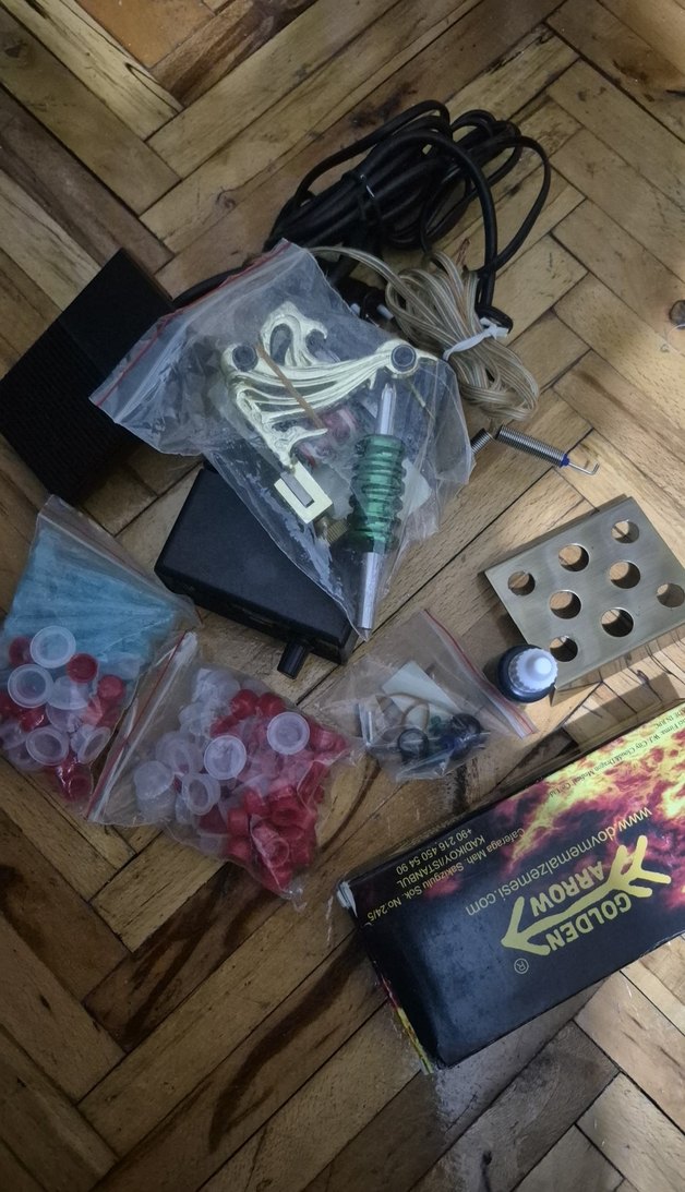 Tam set Dövme Makinesi ve tüm Aksesuarları - Görsel 5