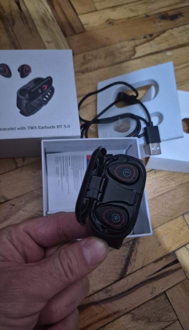 Akıllı bileklik + içinde Kablosuz Kulaklık seti - Görsel 4