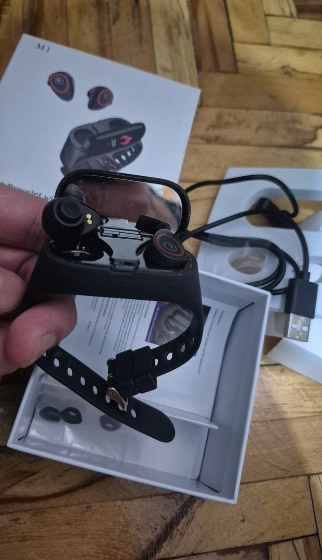 Akıllı bileklik + içinde Kablosuz Kulaklık seti - Görsel 5