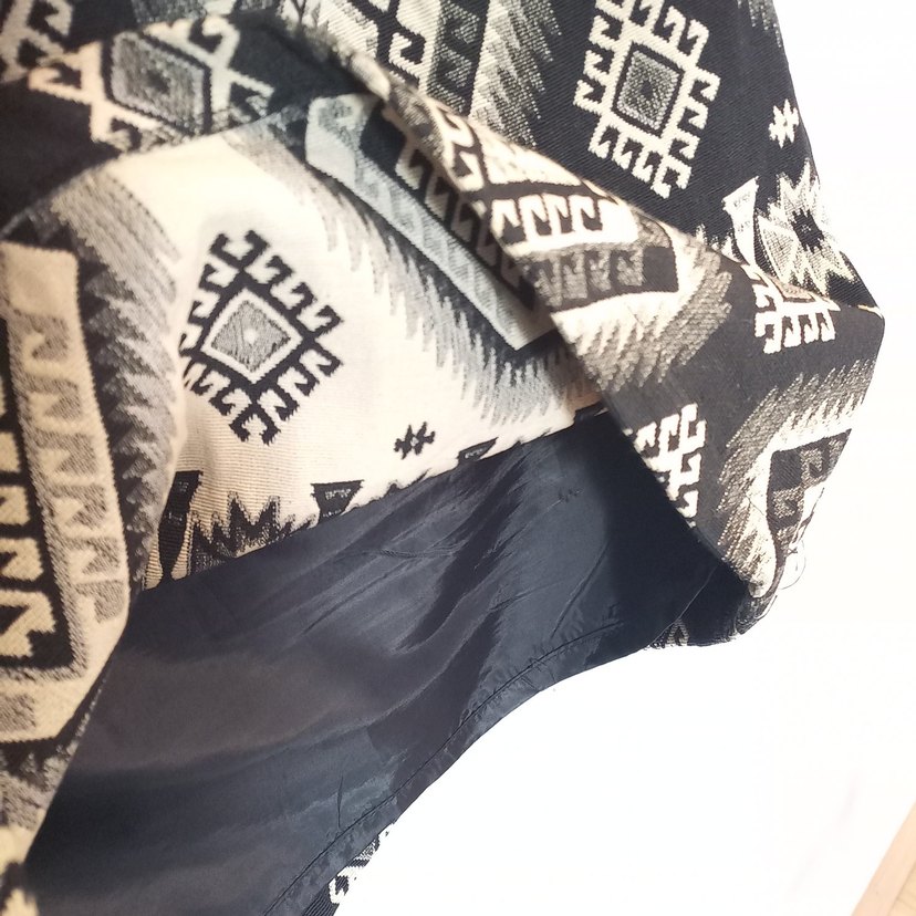 Kanvas geometrik desen kısa etek - Görsel 4