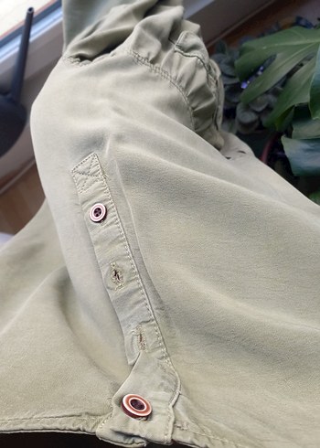 Düğmeli Kısa Kollu Midi Keten Elbise - Görsel 8