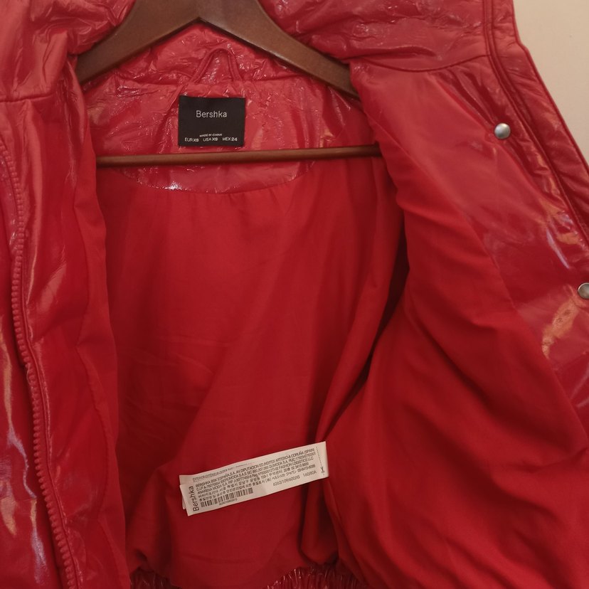 BERSHKA - kırmızı Latex Kısa Kışlık Kadın Mont - Görsel 4