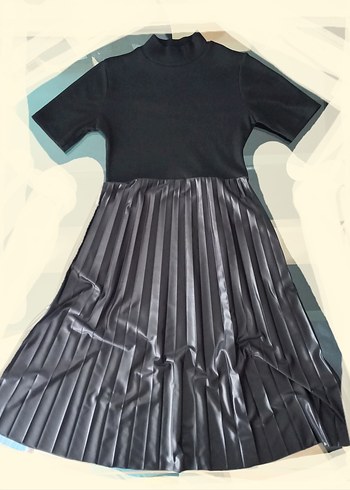 YOYOSO - Siyah Pilili KISA ELBİSE - Görsel 2