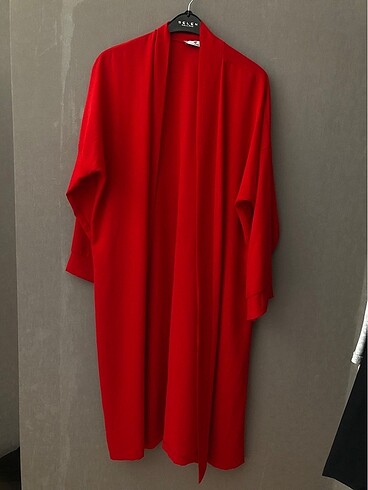 kırmızı kimono