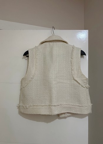 Düğmeli Beyaz Kısa Kadın Yelek - Görsel 3