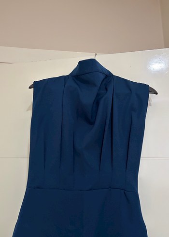 Lacivert Yüksek Yakalı Drapeli Midi Elbise - Görsel 2