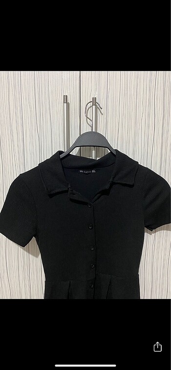 Siyah Polo yaka elbise