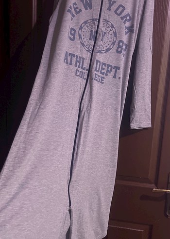 Gri Uzun Kadın Sabahlık Baskılı - Görsel 5