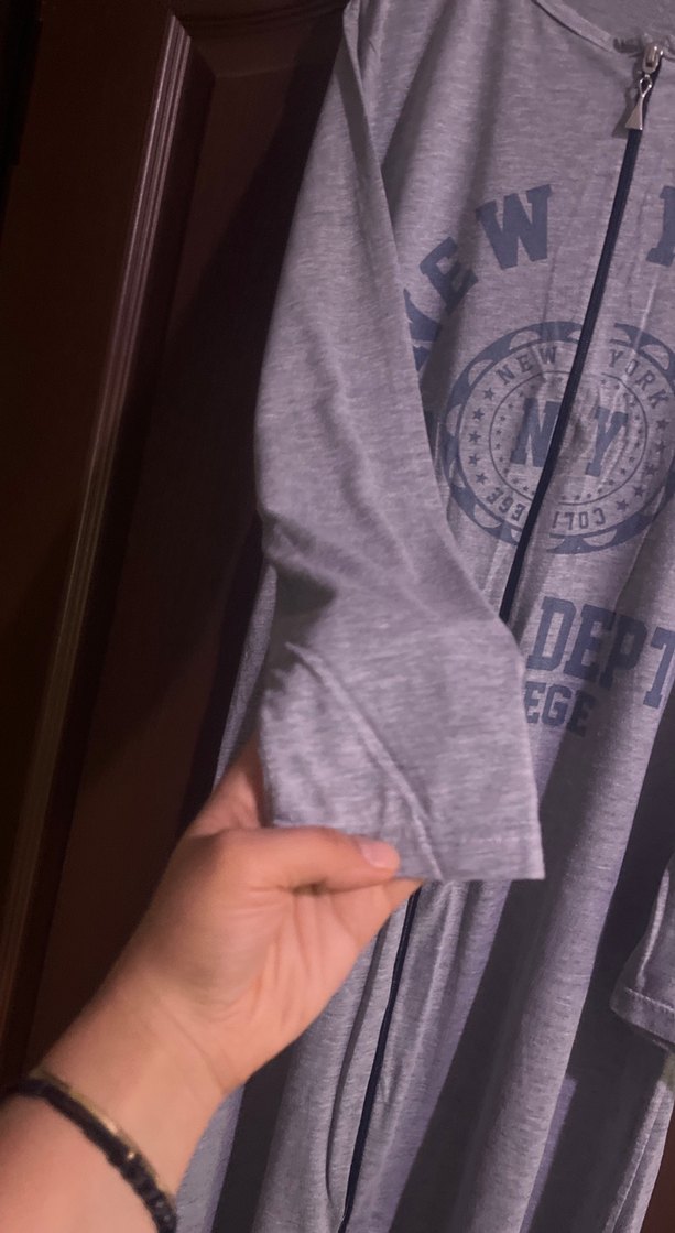 Gri Uzun Kadın Sabahlık Baskılı - Görsel 4