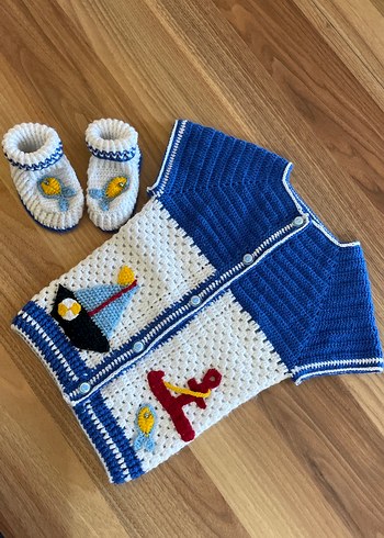 Erkek Çocuk Renkli Kısa Kollu Örgü Hırka - Görsel 5