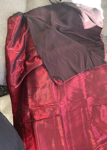 KUMAŞ  Çift taraflı Bordo /siyah yansımalı abiyelik - Görsel 2