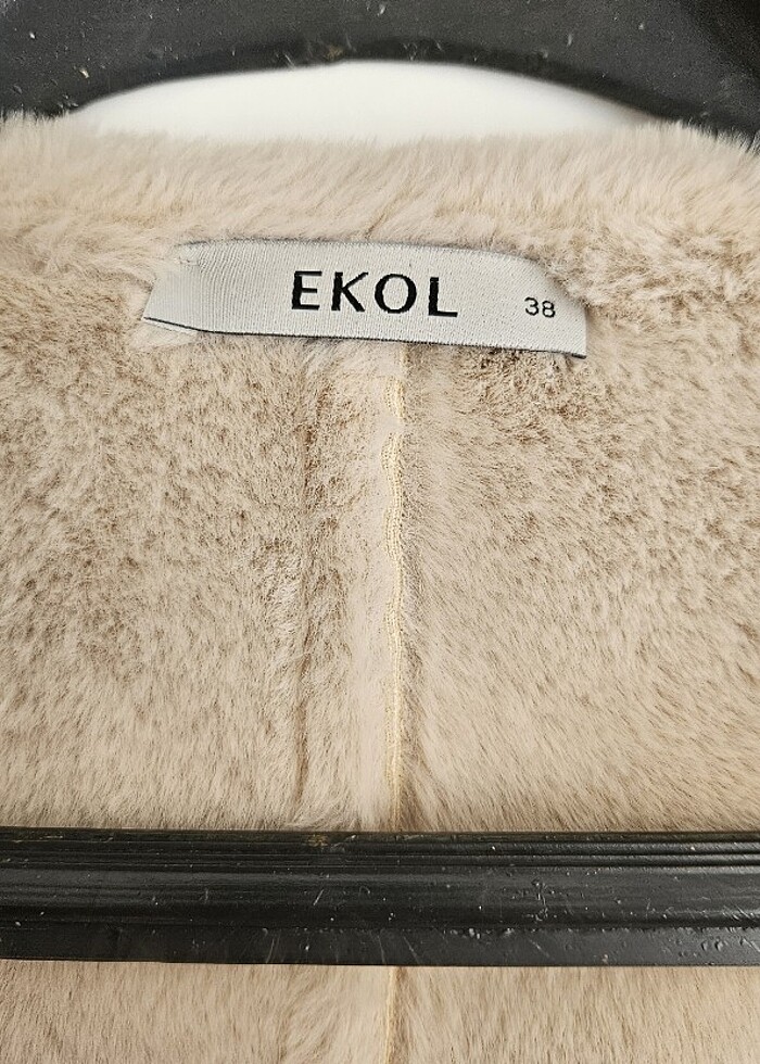 Ekol için kürklü mont - Görsel 4