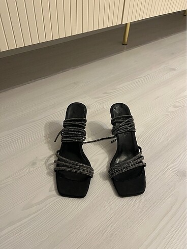 Topuklu ayakkabı