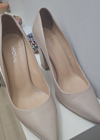 Hotiç Bej hakiki deri Kadın Topuklu Stiletto - Blok Topuk