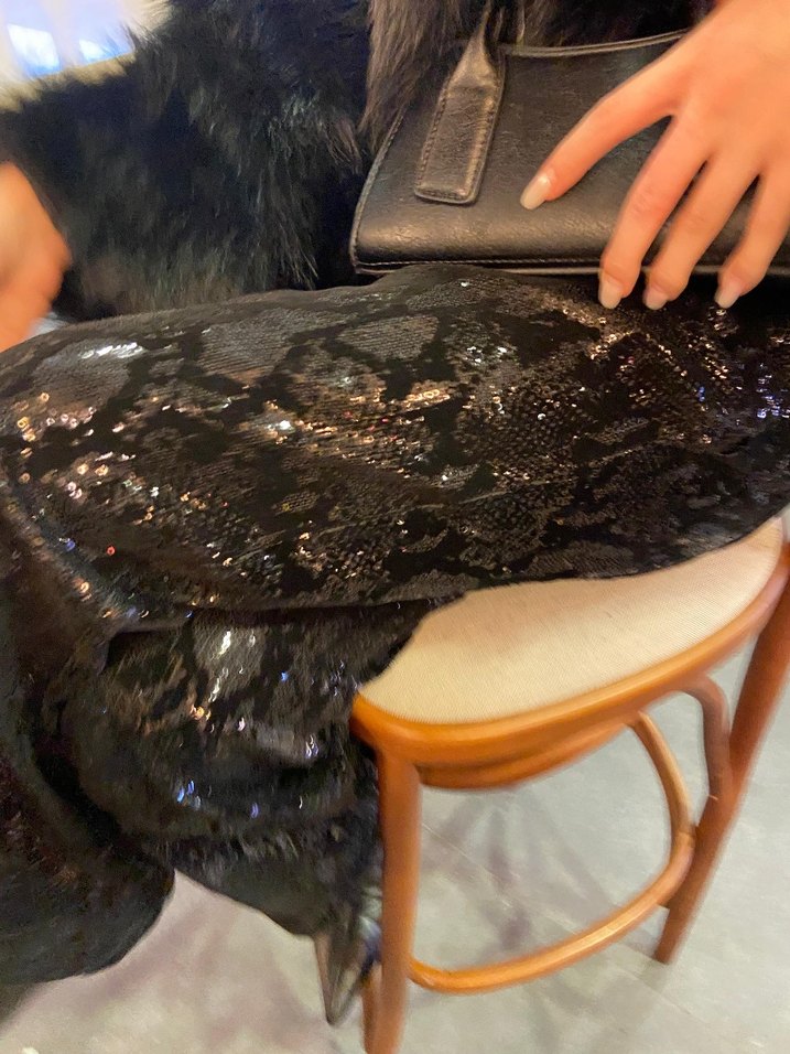 Kadın Yılan Desenli Parlak Siyah Pantolon - Görsel 3