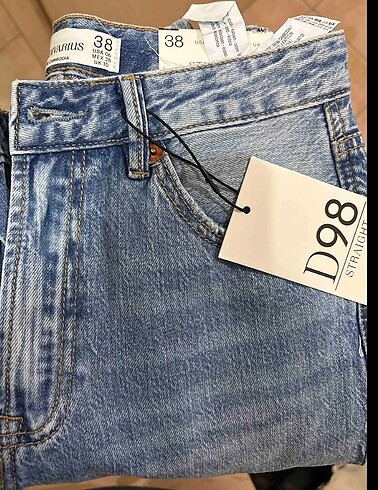 Stradivarius D98 jean
