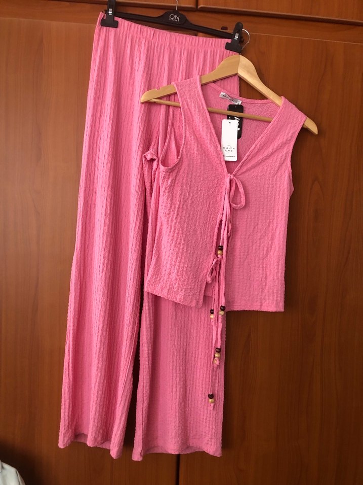 Moon she Pembe V Yaka iki Parçalı Rahat Takım — görsel 3/10