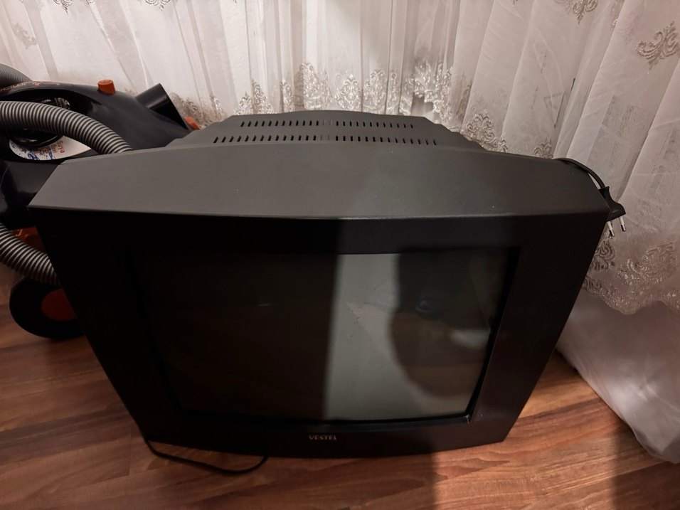 Vestel Siyah CRT Monitör - Görsel 2