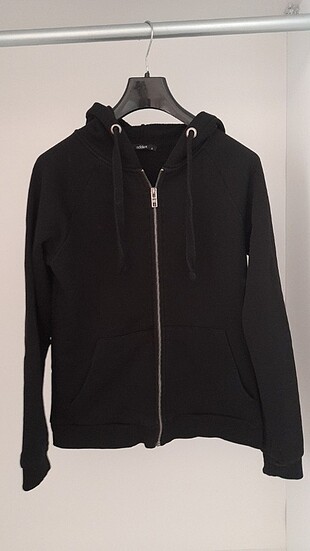 Kapusonlu fermuarlı sweatshirt