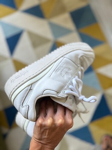 38 Beden Adidas Snaeker