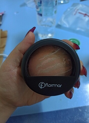 FLORMAR HIGHLIGHTER ( KOMPAKT PUDRA ASLINDA ) 