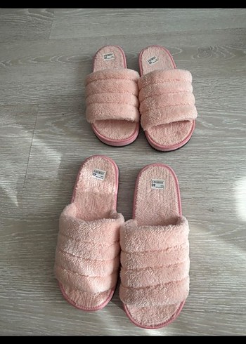 38 Beden Pembe Kadın Peluş Ev Terliği