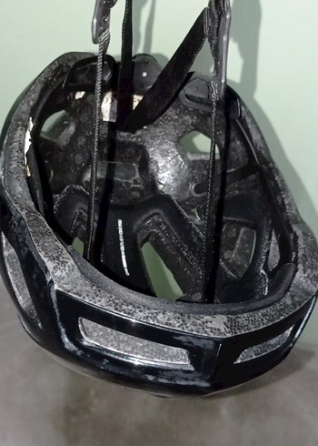 Siyah Biker Tarzı Bisiklet Kaskı Velcro - Görsel 2