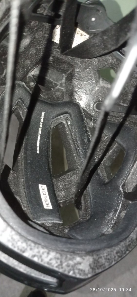 Siyah Biker Tarzı Bisiklet Kaskı Velcro - Görsel 4