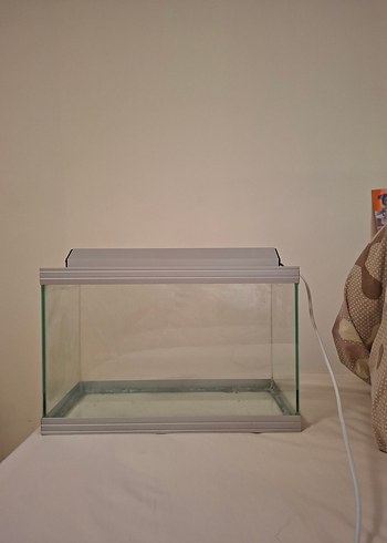 Işıklı akvaryum - Görsel 3