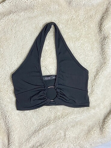 Siyah Crop