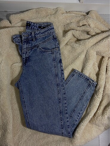 Mavi Mom Jean