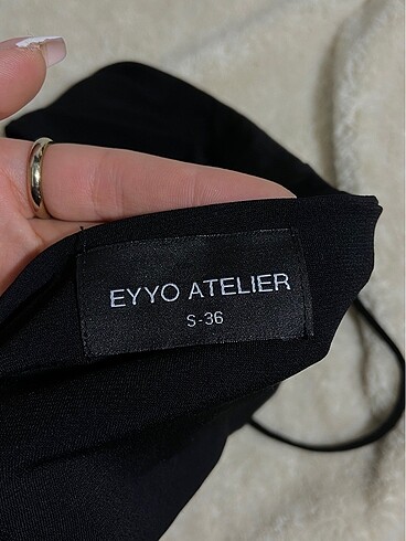 s Beden Siyah Crop Top