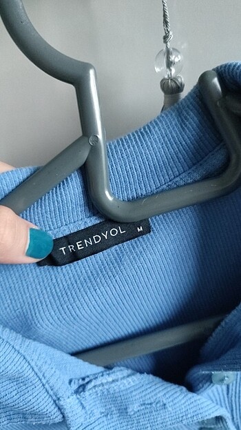 Trendyol & Milla Mavi polo yaka blız