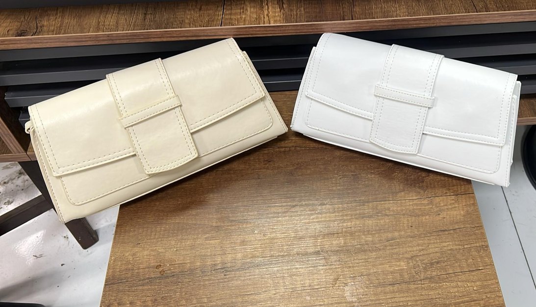 Bej Deri Tokalı Kadın Çanta - Görsel 4