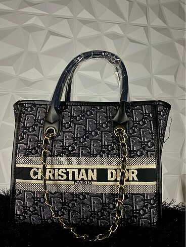  Beden Christian Dior Çanta