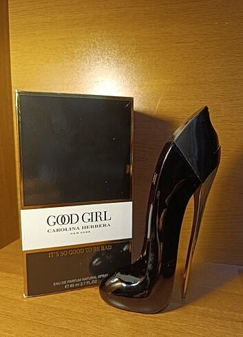 CAROLINA HERRERA PARFUM 80ml