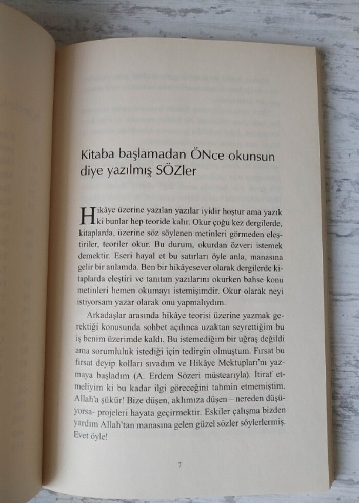 Genç Hikayeciye Tavsiyeler / Şemsettin Yapar / Sütun Yayınları - Görsel 4