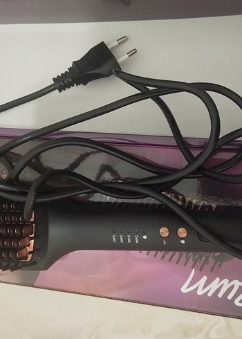 Siyah Saç Düzleştirici Fırça - Görsel 2