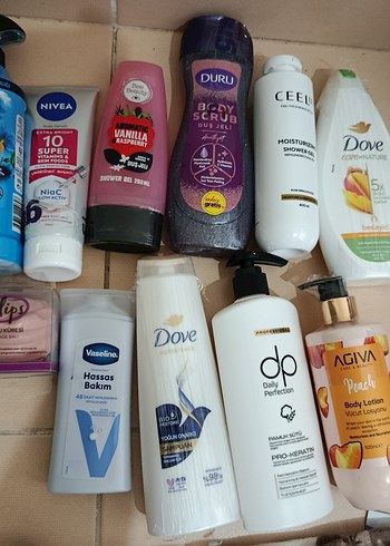 Ayak Bakım Seti: Krem, Kese, Jel Topuk Koruyucu - Görsel 18