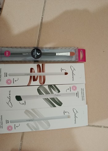 Ayak Bakım Seti: Krem, Kese, Jel Topuk Koruyucu - Görsel 9