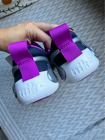 32 Beden Nike Dynamo Go Flyease