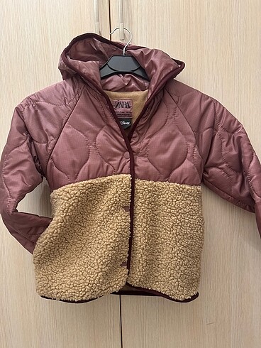 Zara Minnie mont
