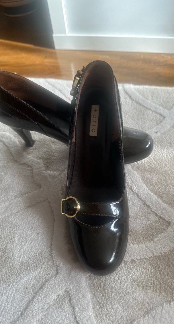 Kadın Siyah Tokalı Topuklu Ayakkabı - Görsel 4