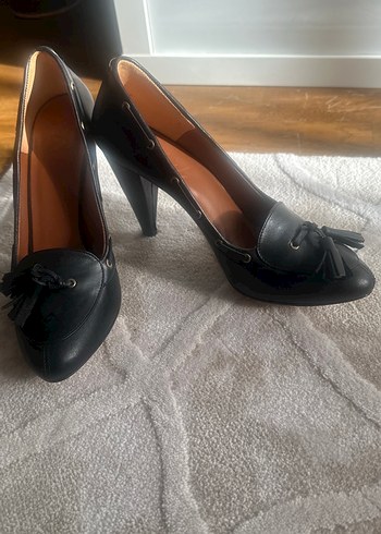 Siyah Tokalı Klasik Yüksek Topuklu Stiletto - Görsel 2