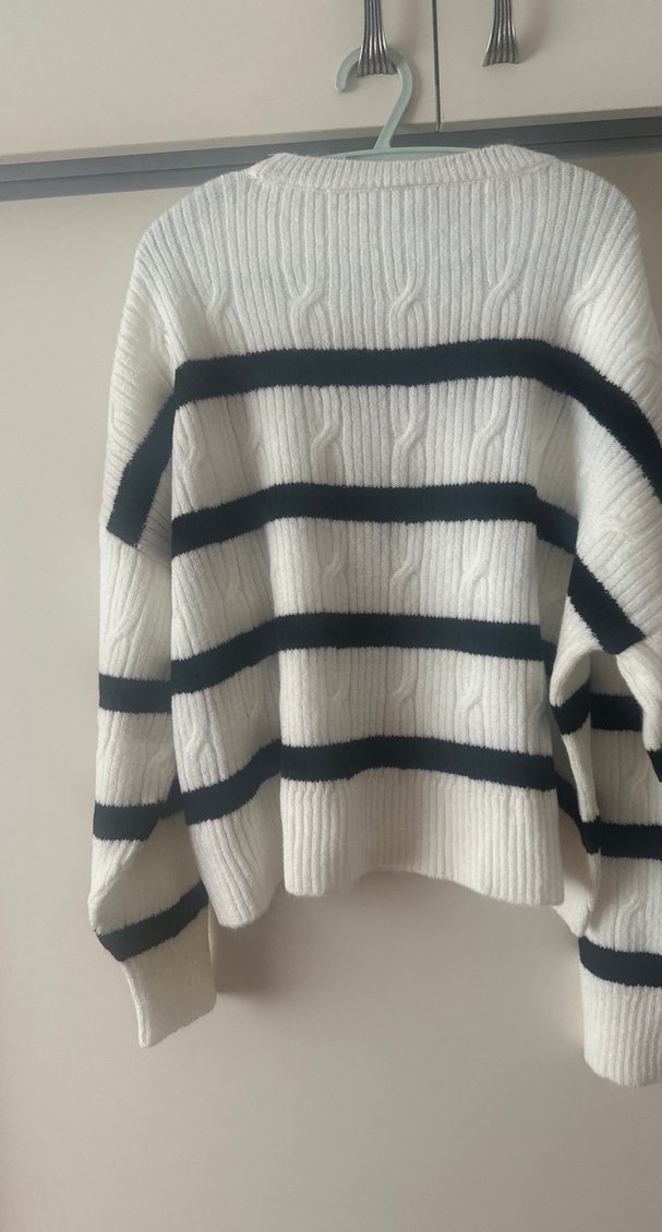 Gri Çizgili Örgü Kadın Kazak - Görsel 2