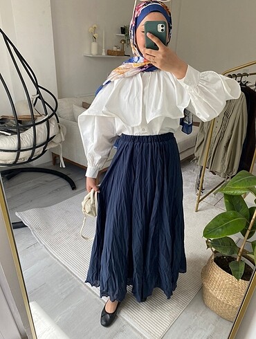 Bel lastikli kırışık model vual etek lacivert