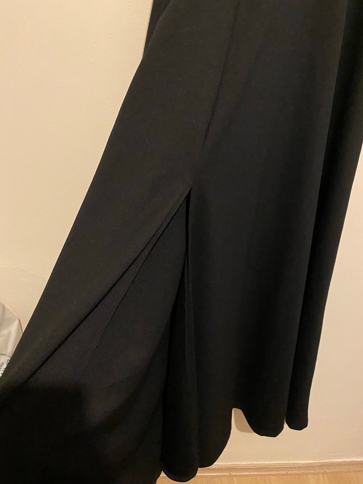 Siyah V Yaka Uzun Dalgıç Kumaş Abiye Elbise - Görsel 3