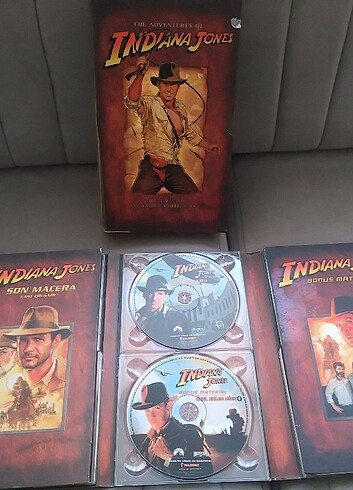  Beden Renk The Adventure of Indiana Jones DVD SET