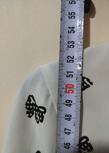 Uzun Kollu Beyaz Baskılı  Gömlek - Görsel 5